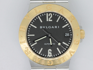 BVLGARI ブルガリ Ref LCV35SGディアゴノスポーツの自動巻きのオーバーホール　ヒゲからみ調整修理・料金の紹介です。