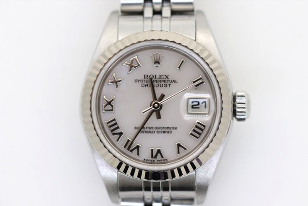 ROLEX ロレックス Ref79174デイトジャストSSローマ数字 自動巻きのオーバーホール及びオシドリ交換　修理・料金の紹介です。