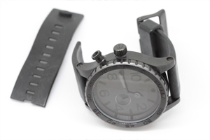 ニクソン51-30のラバーベルト交換修理・料金の紹介です。 | 時計修理 