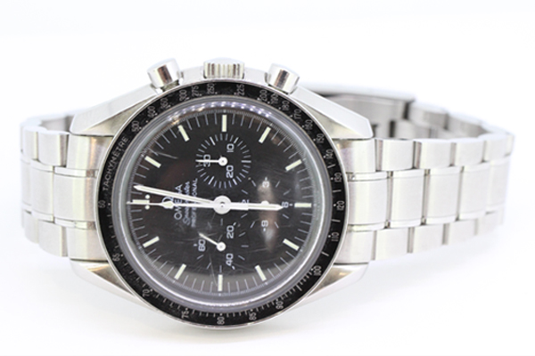 オメガ スピードマスター プロフェッショナル（OMEGA　SPEEDMASTER PROFESSIONAL） 修理事例1